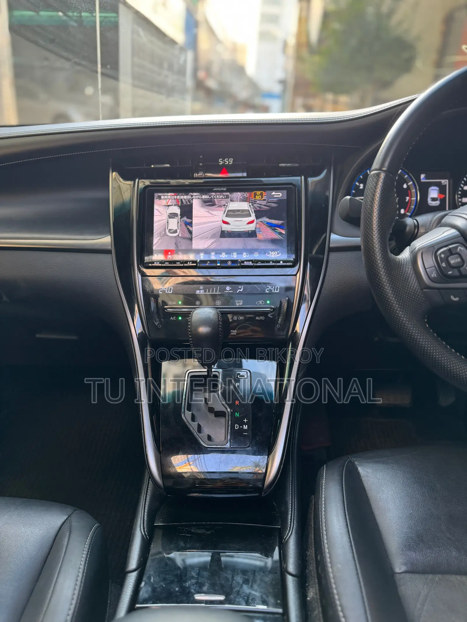 Toyota Harrier NON HYBRID-SUNROOF 2020