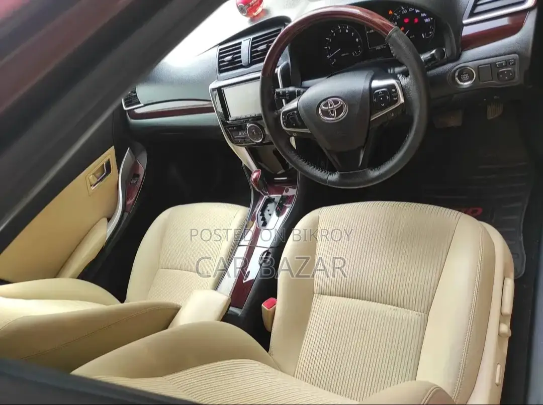 Toyota Premio Fex Package Win 2018