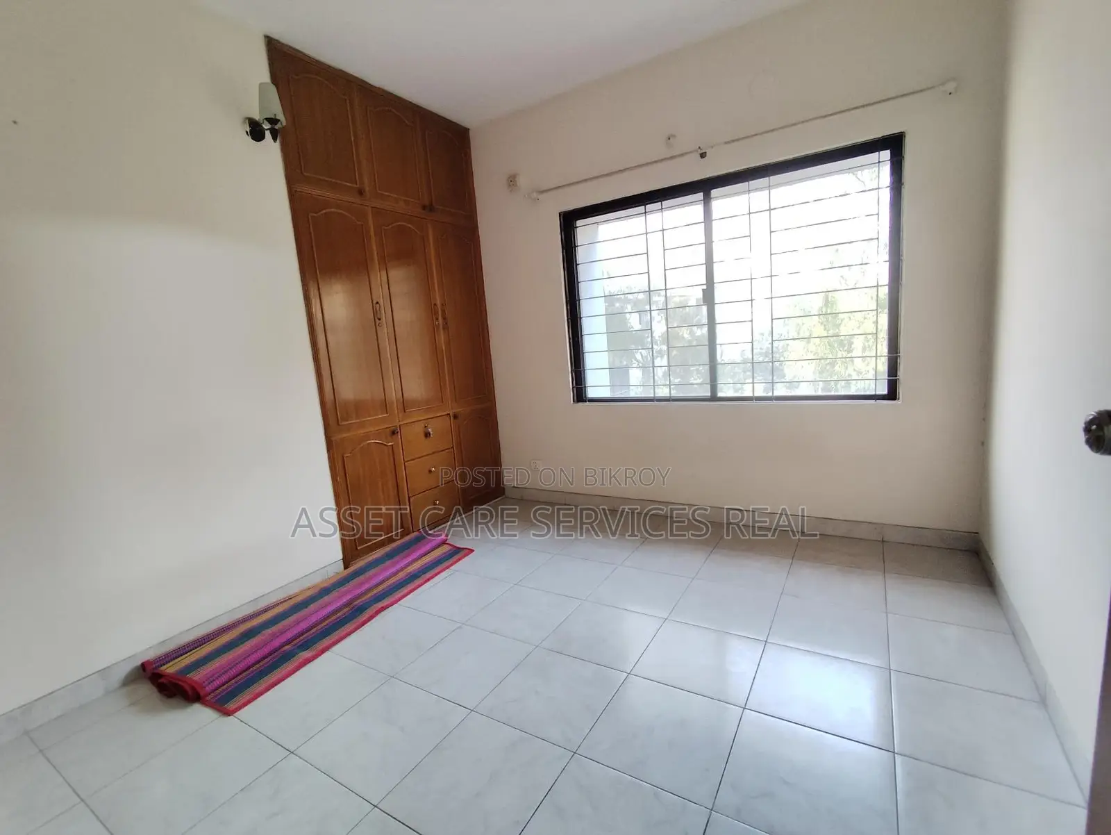 3Bed Un-Furnished Apartment Rent In South Banani