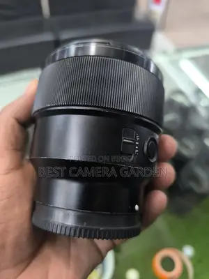 Sony 85mm 1.8