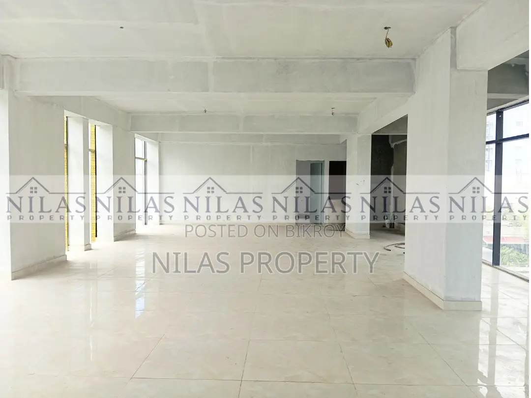 Front View 2600 Sft Prime Commercial Space for Rent in Banani