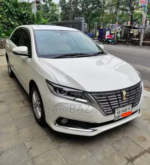 Toyota Premio Fex Package 2016