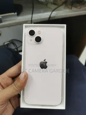 Apple iPhone 13 . (Used)
