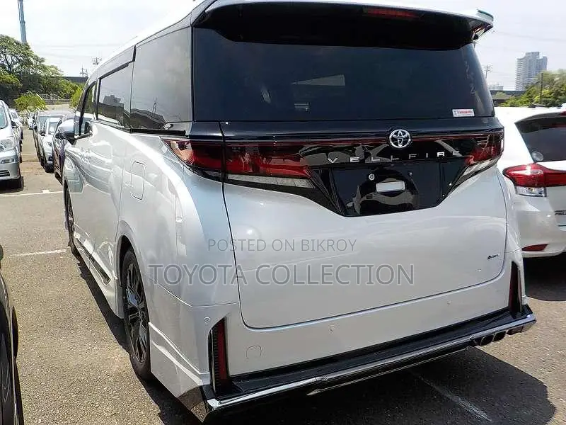 Toyota Vellfire Z PREMIUM PACKAGE 2024