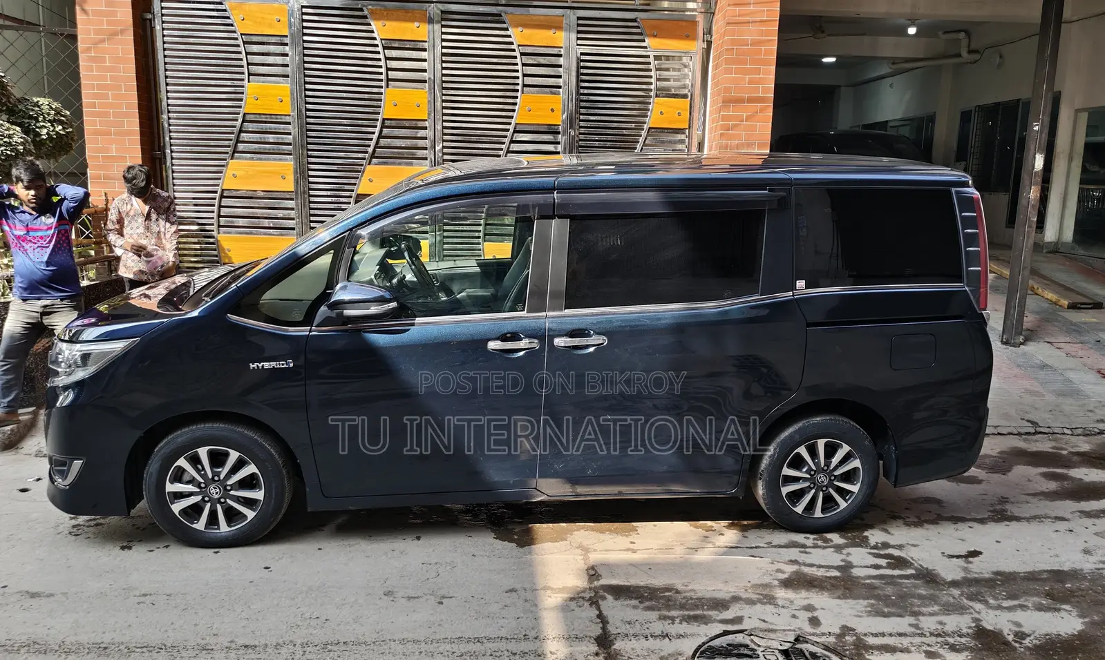 Toyota Esquire HYBRID GI PREMIUM 2020