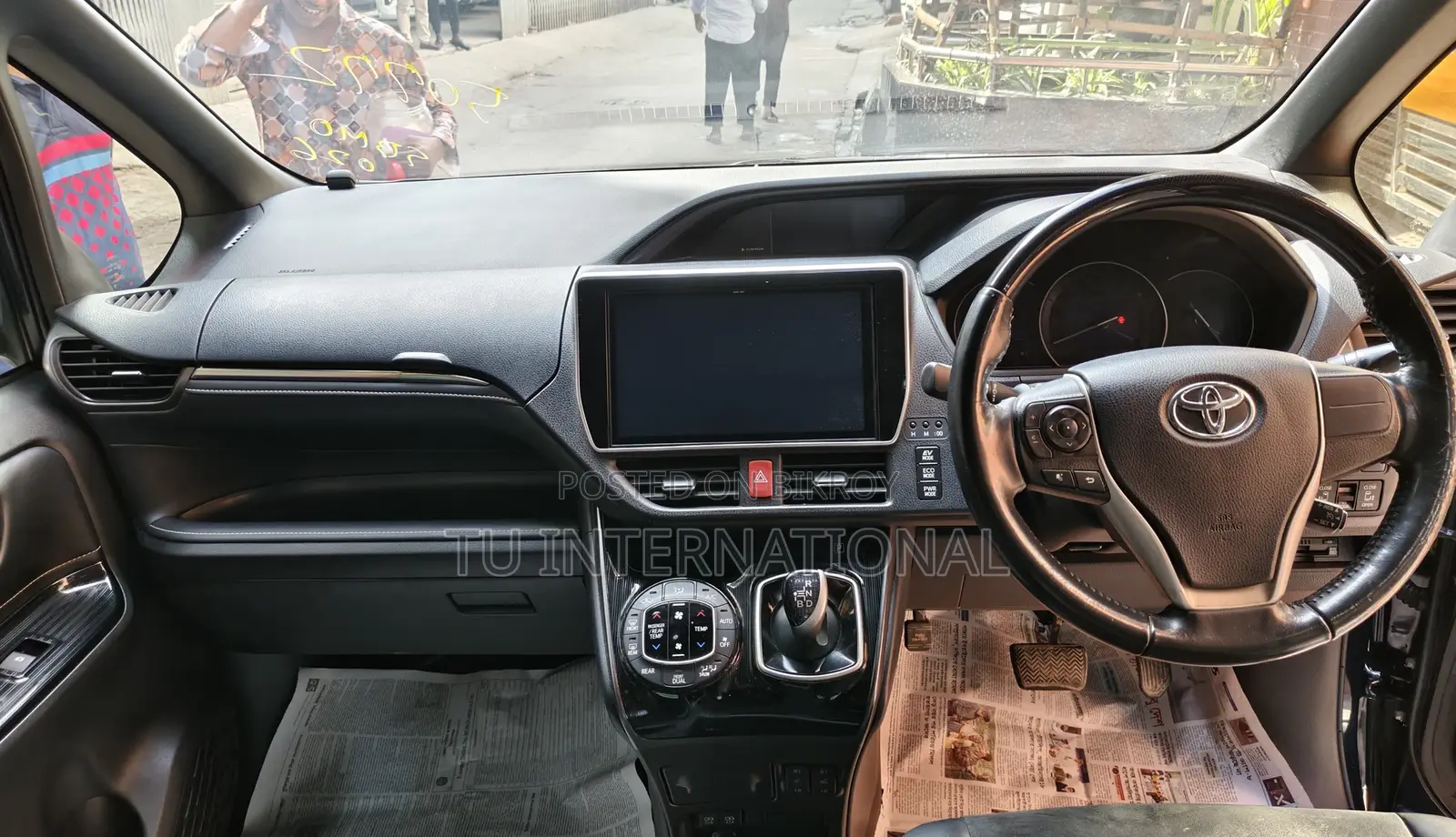 Toyota Esquire HYBRID GI PREMIUM 2020