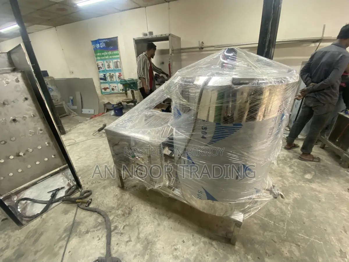 300 Litre Milk Chiller Machine