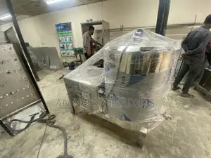 300 Litre Milk Chiller Machine