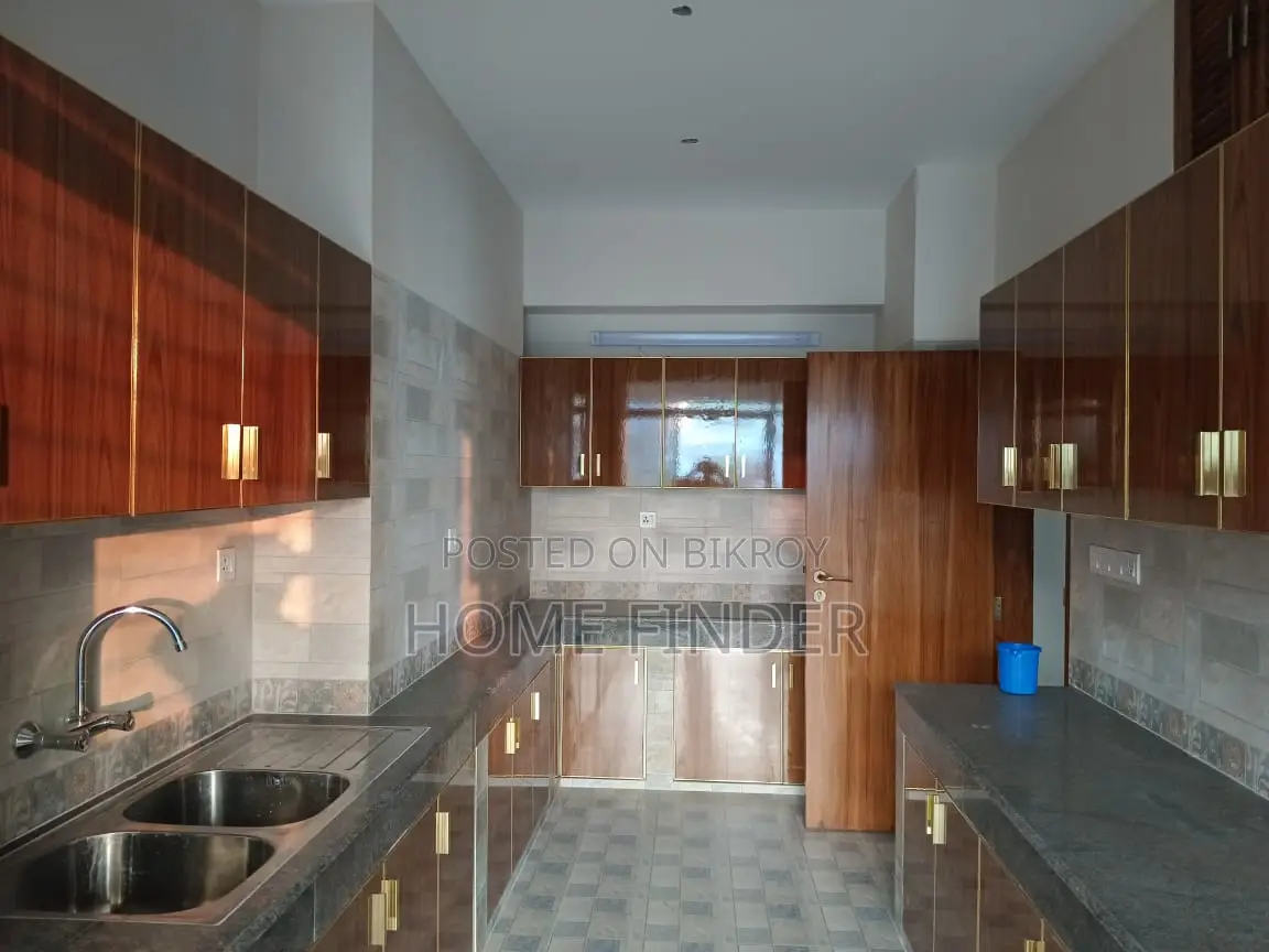 South Facing Brand New (4300 SQFT-4BED) Apartment Rent In GULSHAN