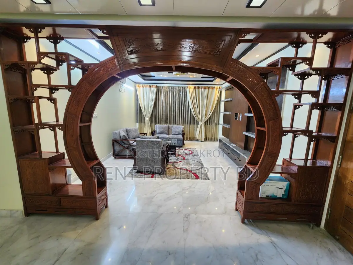 Luxurious Apartment for Rent with Gym, Community Meeting Area, and Garden