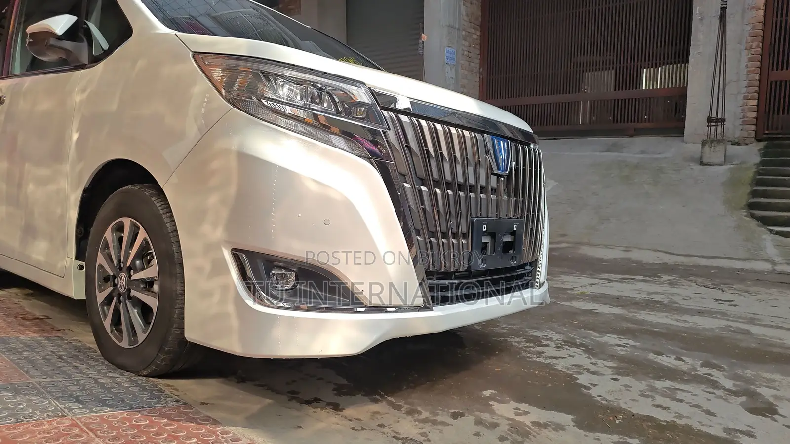 Toyota Esquire Hybrid GI Premium 2020