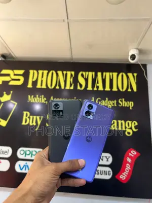 Motorola Edge 30 Neo (8/128) (Used)