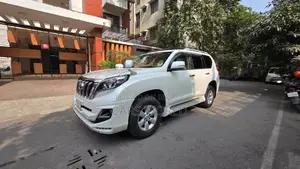 টয়োটা ল্যান্ড ক্রুজার ২০১৫