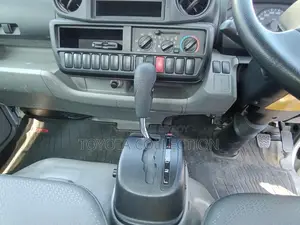 Toyota Dyna Pick Up Auto Gear 2020