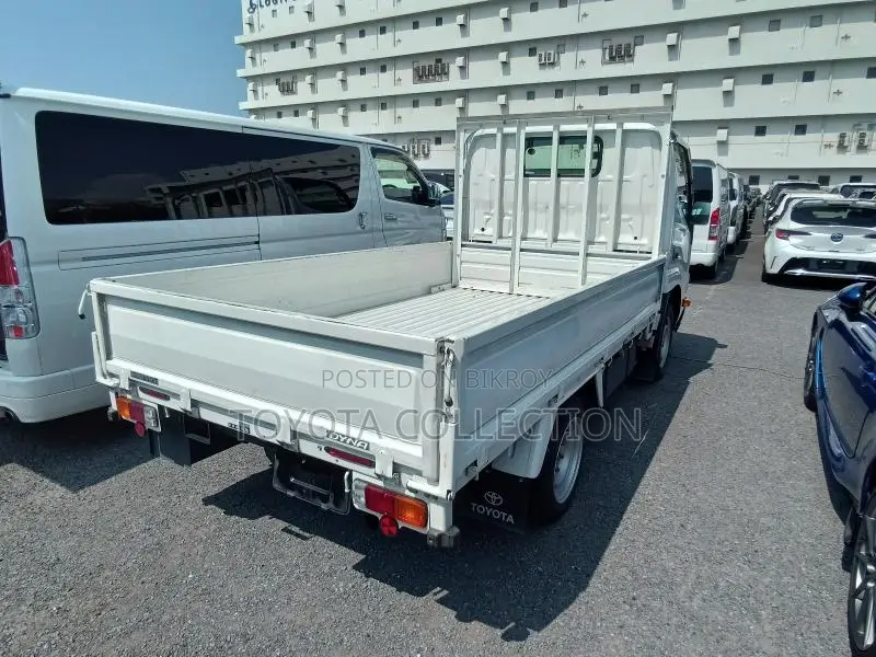 Toyota Dyna Pick Up Auto Gear 2020