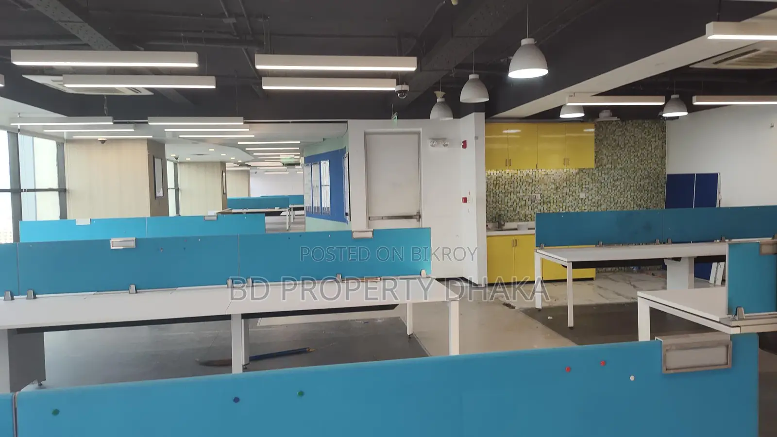 6068 Sqft Open Semi Furnished Commercial Space Rent in Gulshan Avenue