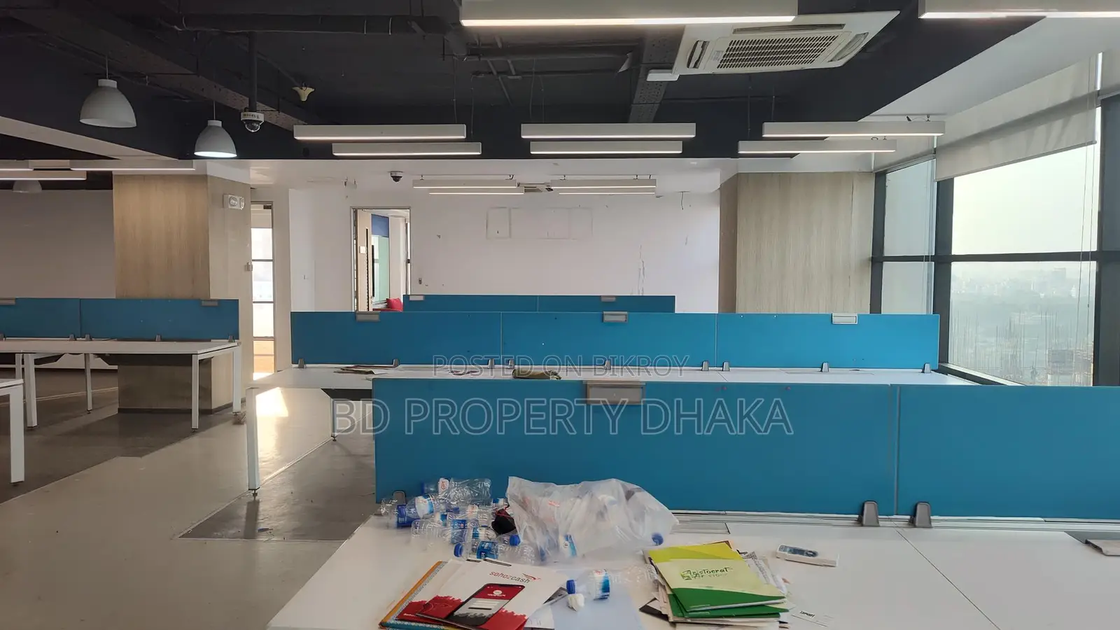 6068 Sqft Open Semi Furnished Commercial Space Rent in Gulshan Avenue
