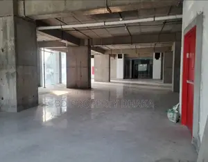 Rent a 4000 Sqft Open Commercial Space on Gulshan Avenue