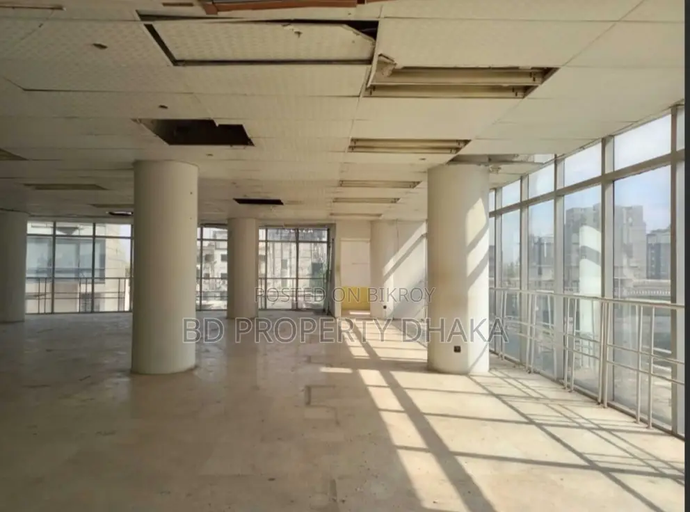 3360 Sqft Excellent Open Commercial Space Rent In Gulshan Avenue