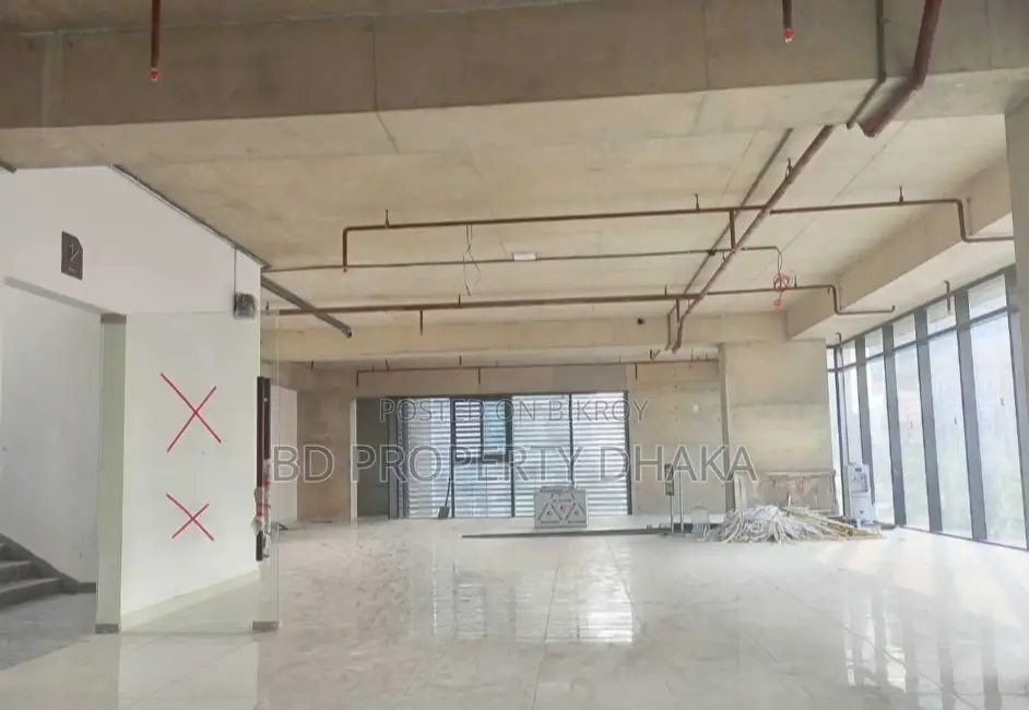 4500 Sqft Open New Shop Showroom Rent in Gulshan Avenue