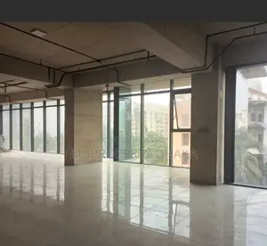 4500 Sqft Open New Shop Showroom Rent in Gulshan Avenue