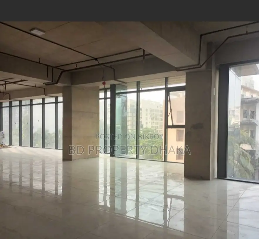 4500 Sqft Open New Shop Showroom Rent in Gulshan Avenue