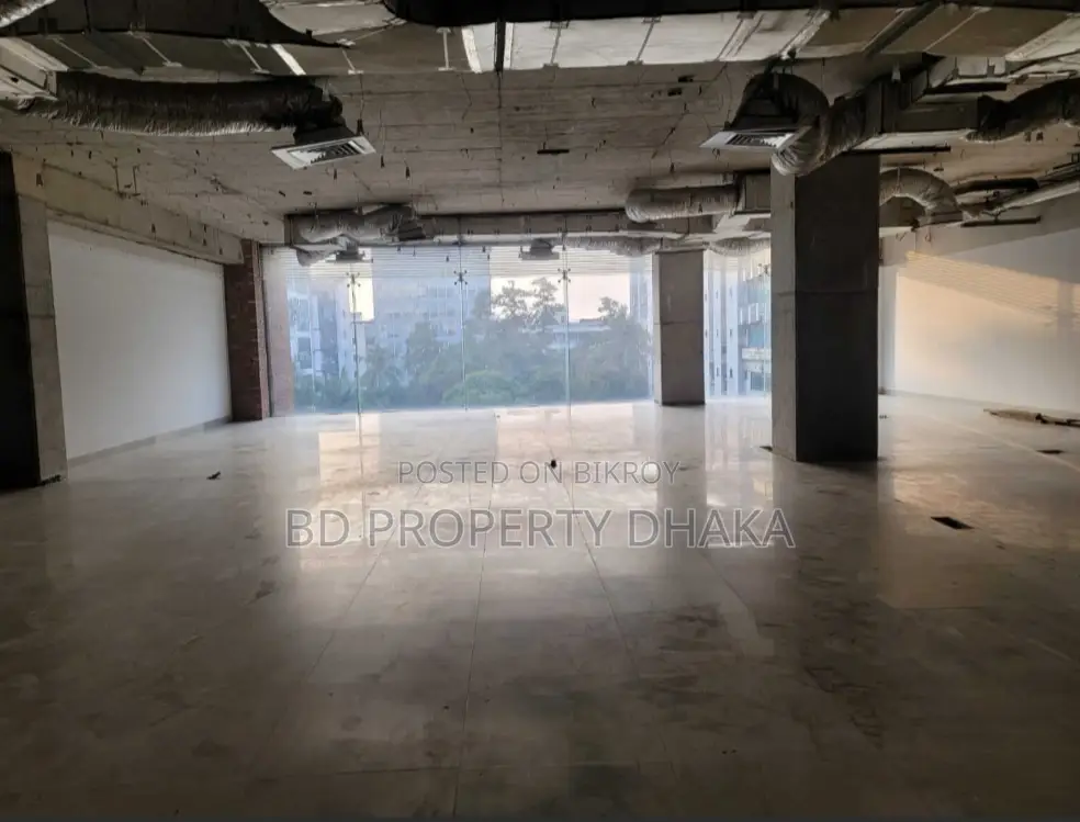 7400 Sqft Nice Open New Commercial Space Rent in Gulshan Avenue