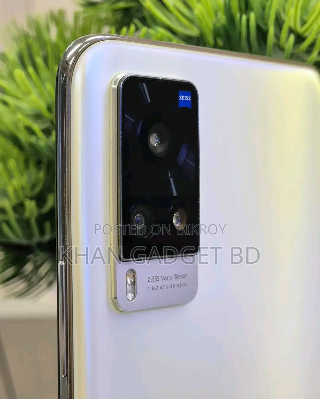 Vivo x60 (8+256) (Used)