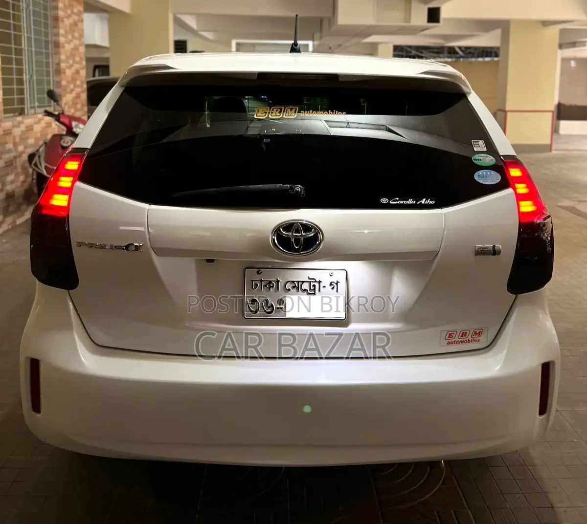 Toyota Prius Alpha PANAROMIC 2016