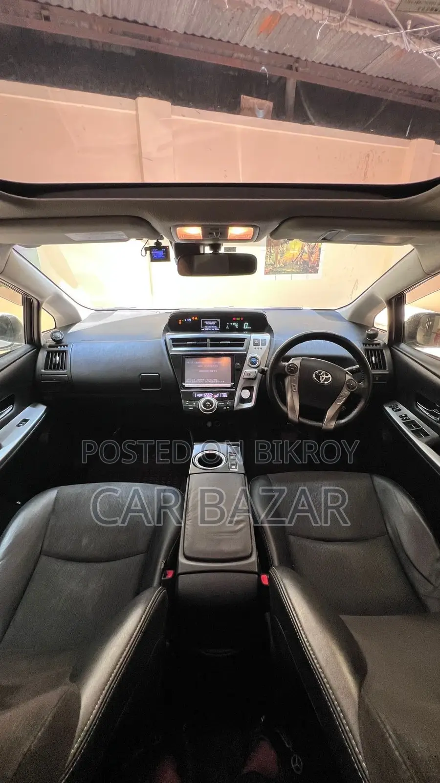 Toyota Prius Alpha PANAROMIC 2016