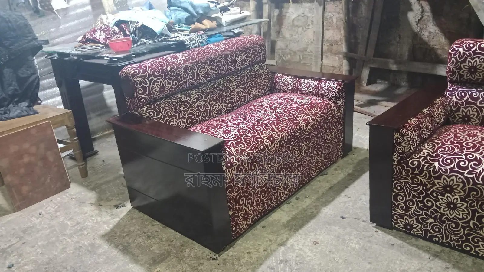 Box Sofa Set with Center Table