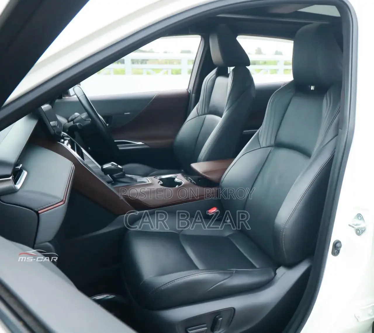 Toyota Harrier Z LEATHER PKG 2021