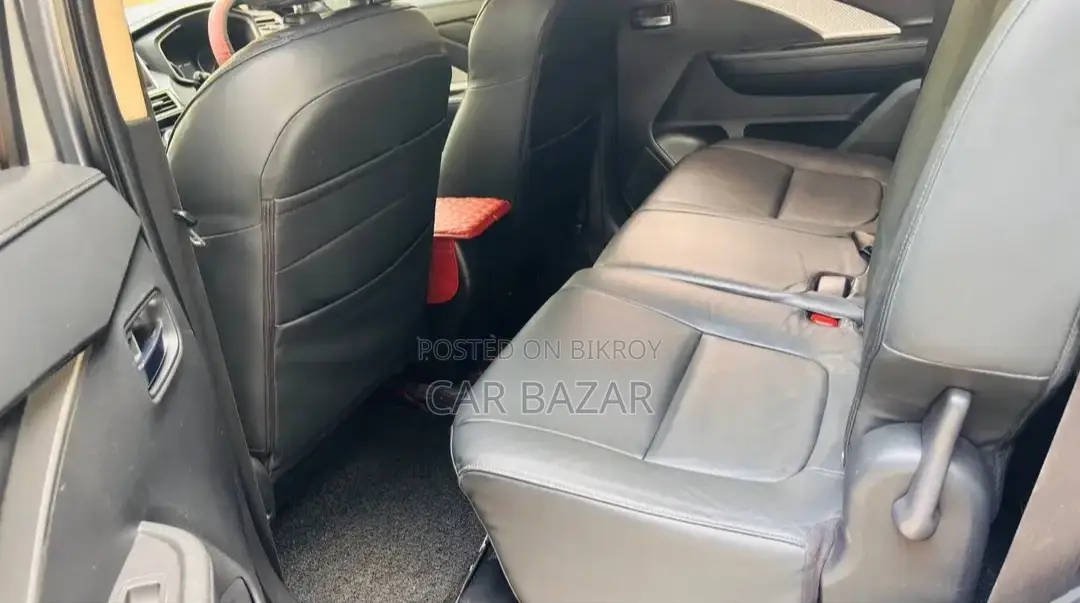 Mitsubishi X-Pander 7Seater Dual AC 2020