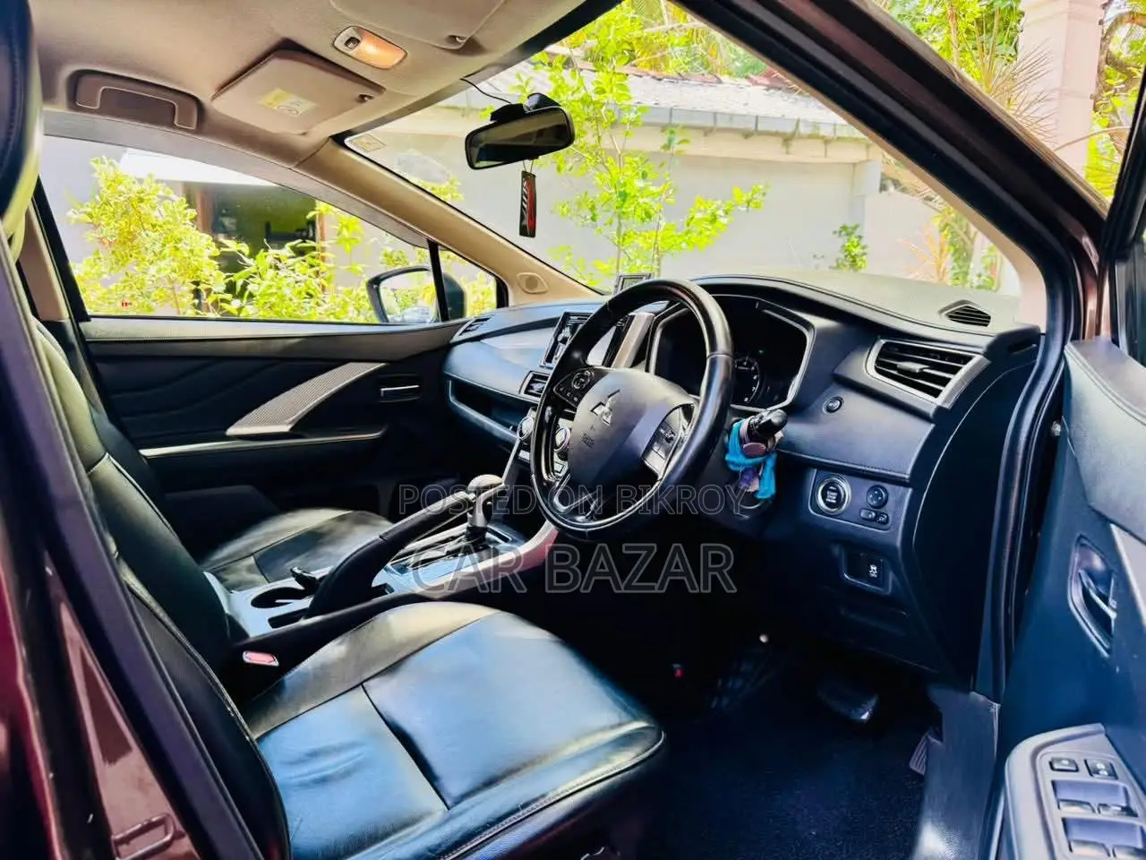 Mitsubishi X-Pander 7Seater Dual AC 2020