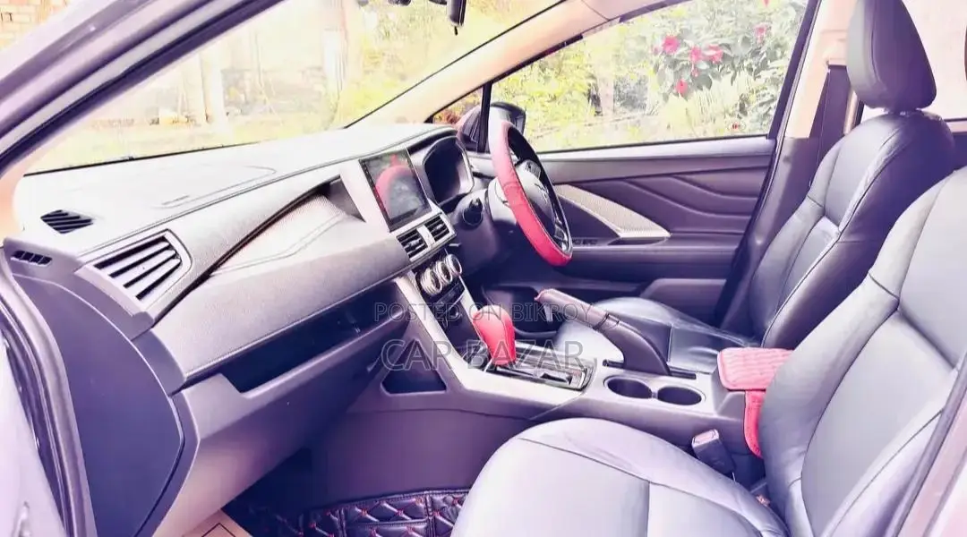 Mitsubishi X-Pander 7Seater Dual AC 2020