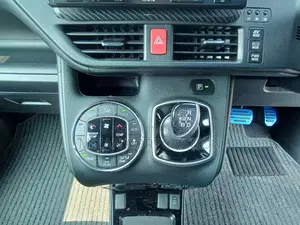 Toyota Noah X Package 2021