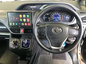 Toyota Noah X Package 2021