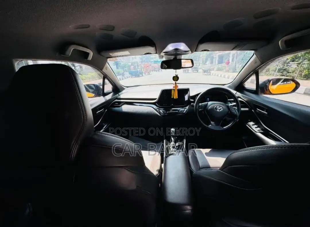 Toyota C-HR G LED MODELISETTA 2017