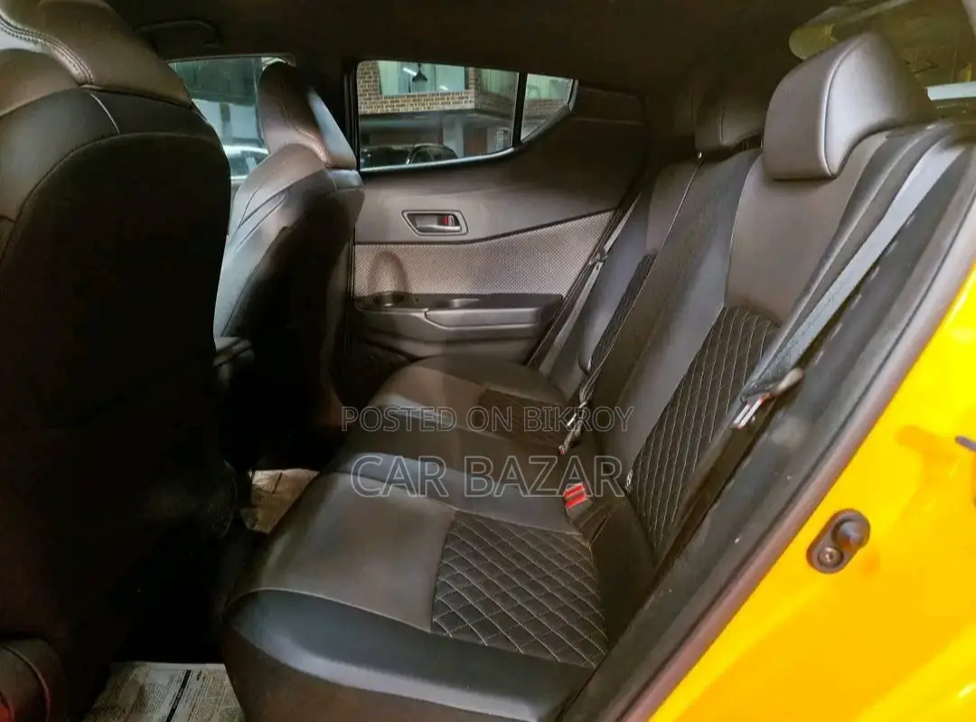 Toyota C-HR G LED MODELISETTA 2017