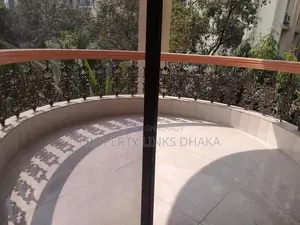 গুলশানে আনফার্নিশড ফ্ল্যাট ভাড়া