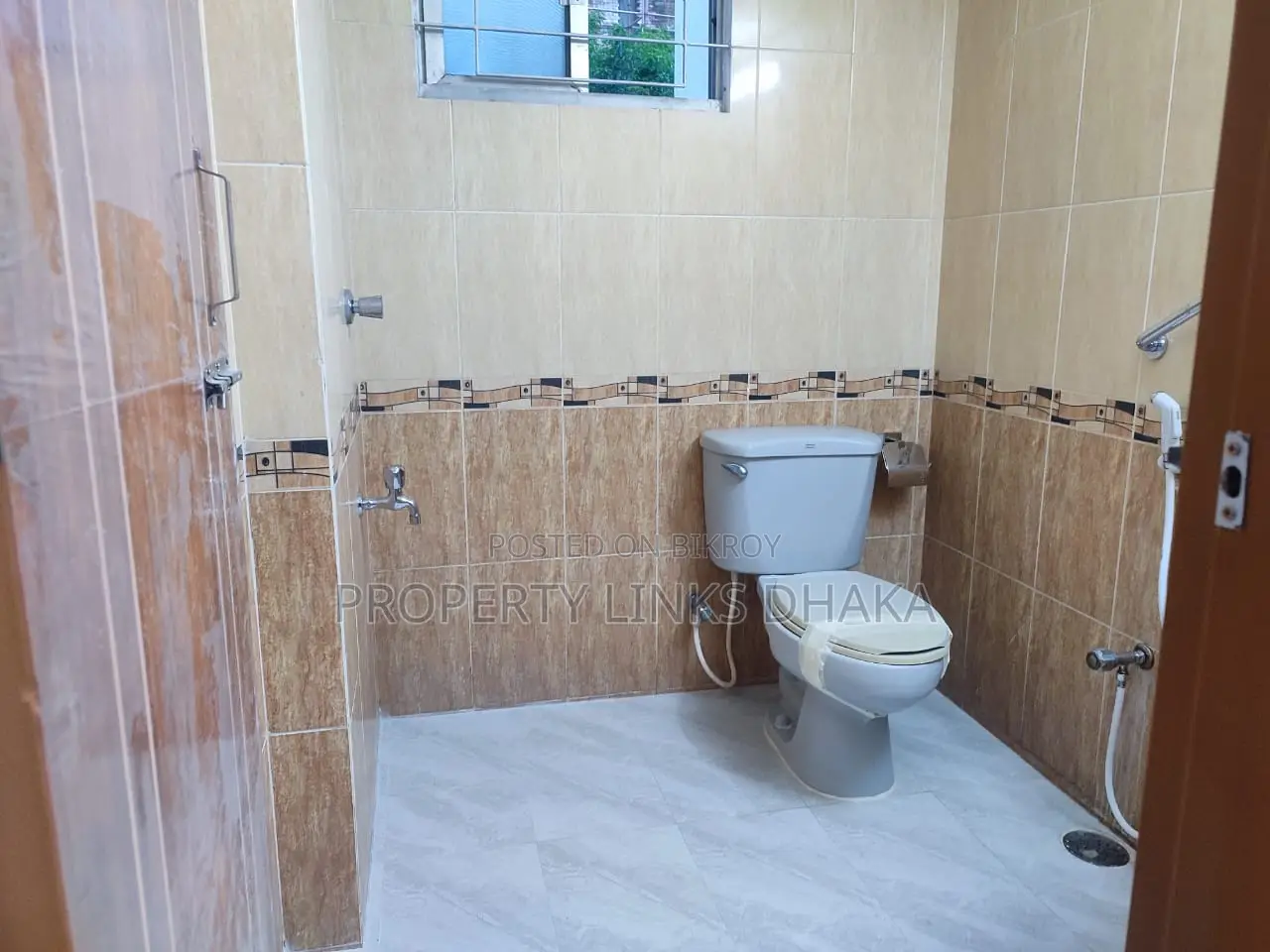 Unfurnished flat for Rent in Gulshan