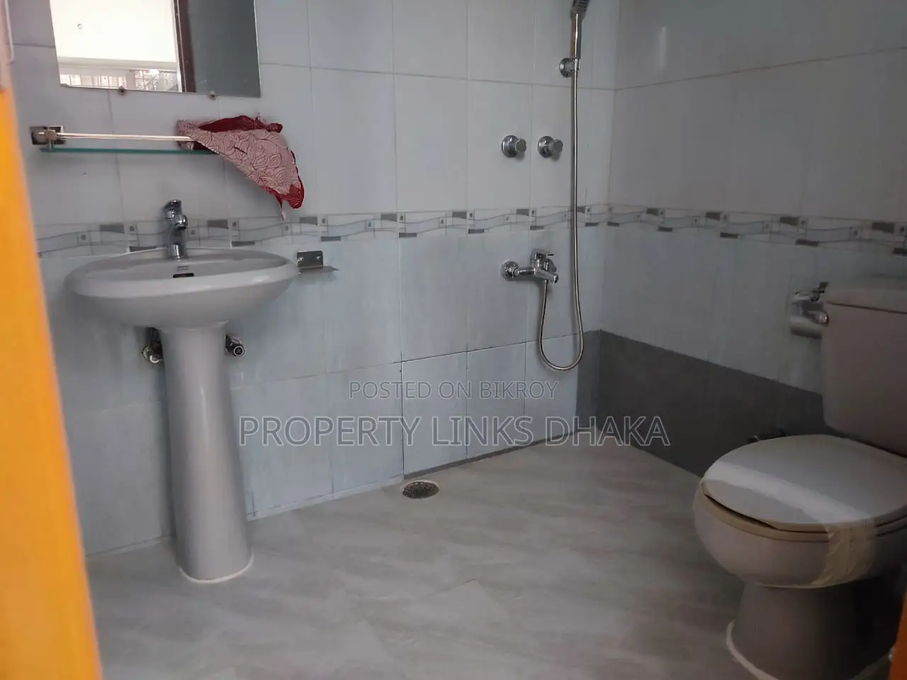 Unfurnished flat for Rent in Gulshan