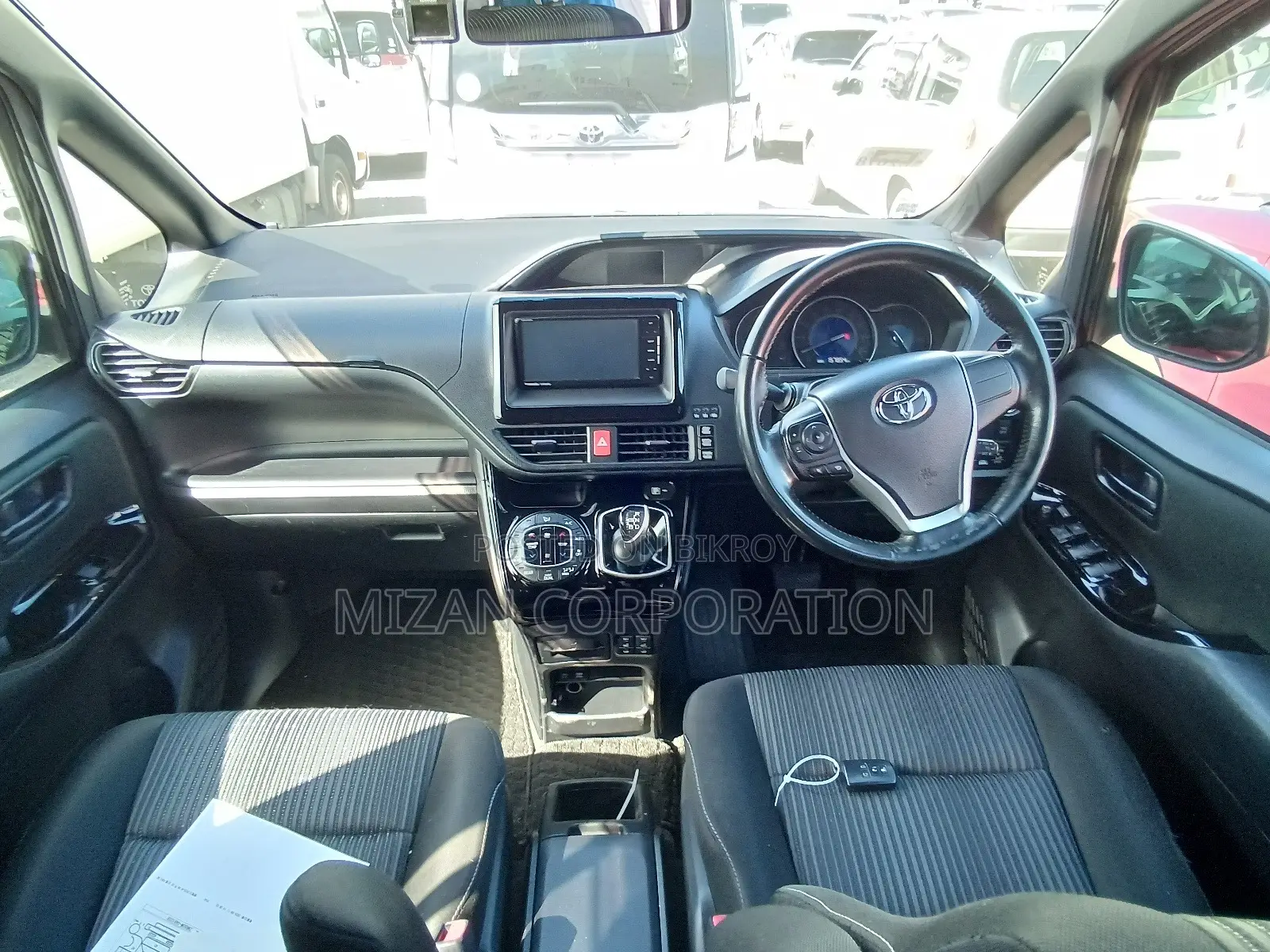 Toyota Voxy ZS KIRAMIKI 2020