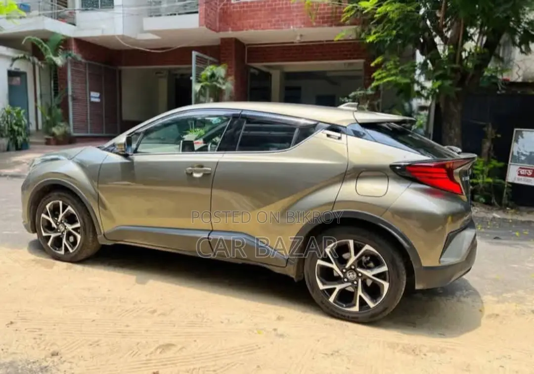 Toyota C-HR G LED PKG BROWN 2020