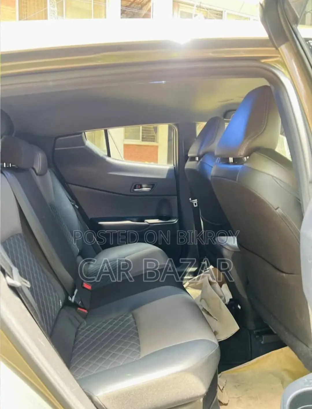 Toyota C-HR G LED PKG BROWN 2020