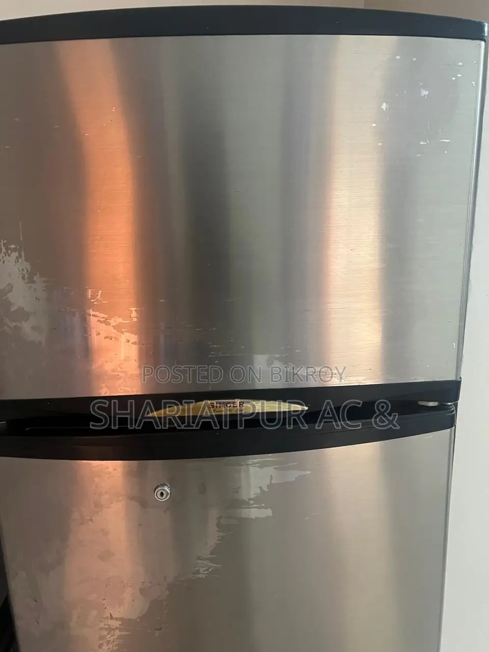 Singer fridge full fresh condition original compressor gas