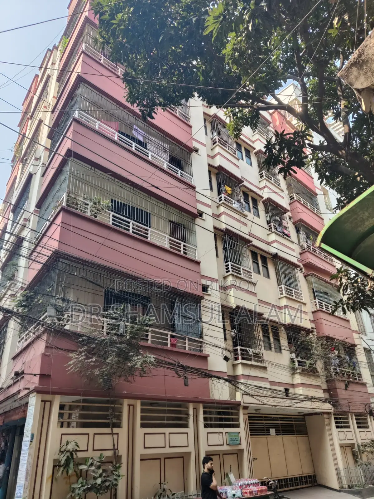 ভাড়ার জন্য অ্যাপার্টমেন্ট বা অফিস