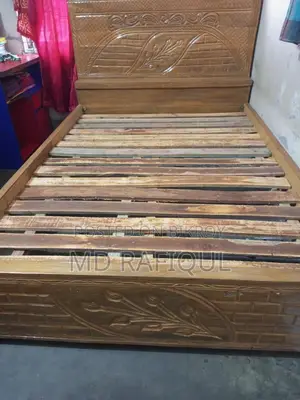 Akashmoni Wood Bed