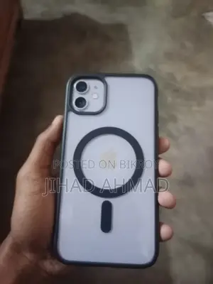 Apple iPhone 11 (Used)