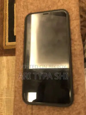 Apple iPhone X (Used)